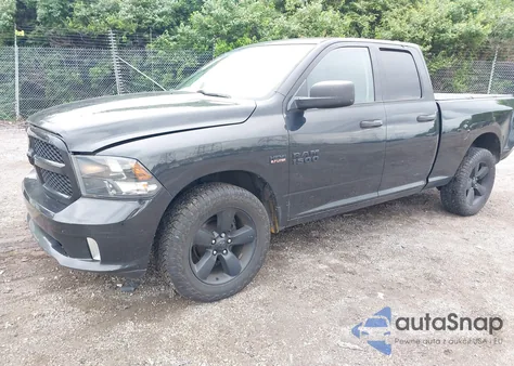 2018 Ram 1500 Express 4X4 6'4 Box z USA, uszkodzony, nr VIN 1C6RR7FT5JS320998